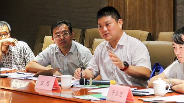 耕地質(zhì)量檢測(cè)儀器與樣品信息檢索工具研討會(huì)現(xiàn)場(chǎng)