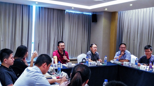 以精品鍛造品牌：2018托普云農半年度總結會議召開